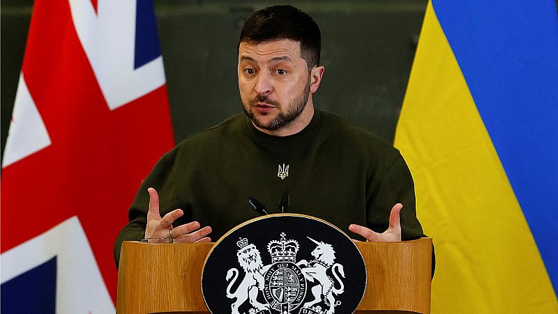 Zelenski pide más armas en su visita sorpresa a Reino Unido | Ver