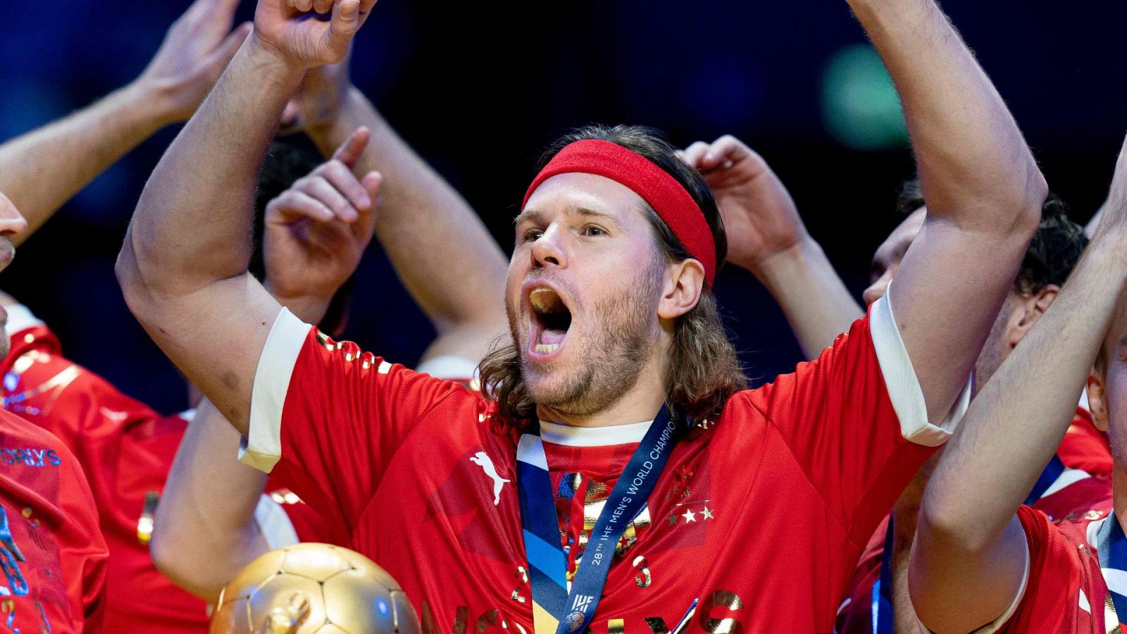 Balonmano | Mikkel Hansen, baja por "síntomas de estrés" | Ver
