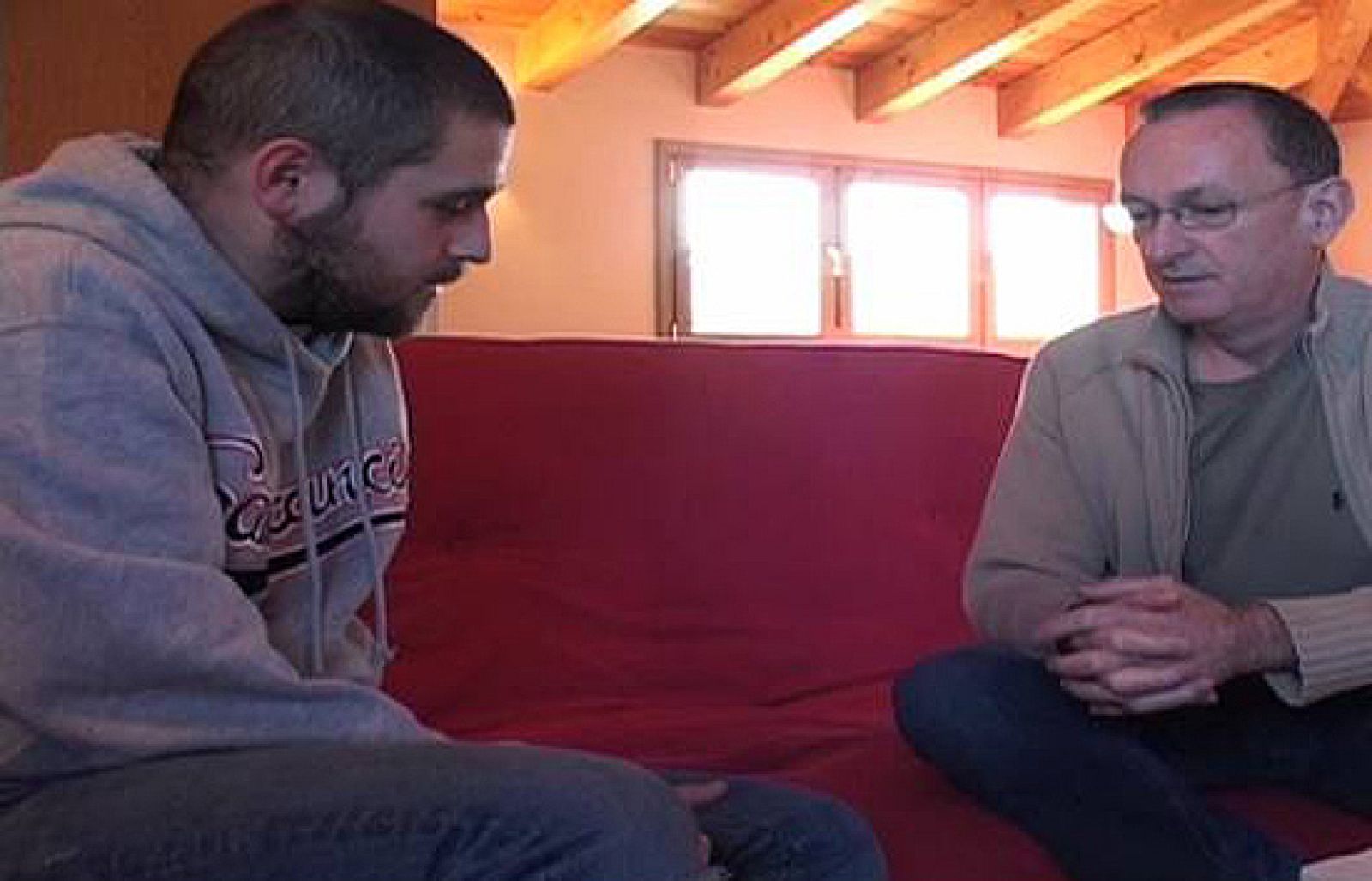 Segunda parte de la entrevista que Marc Martín le ha hecho al jefe de mecánicos de Jorge Lorenzo, Ramón Forcada. En ella han hablado de muchas cosas: sobre su pupilo, sobre Rossi, sobre Yamaha...