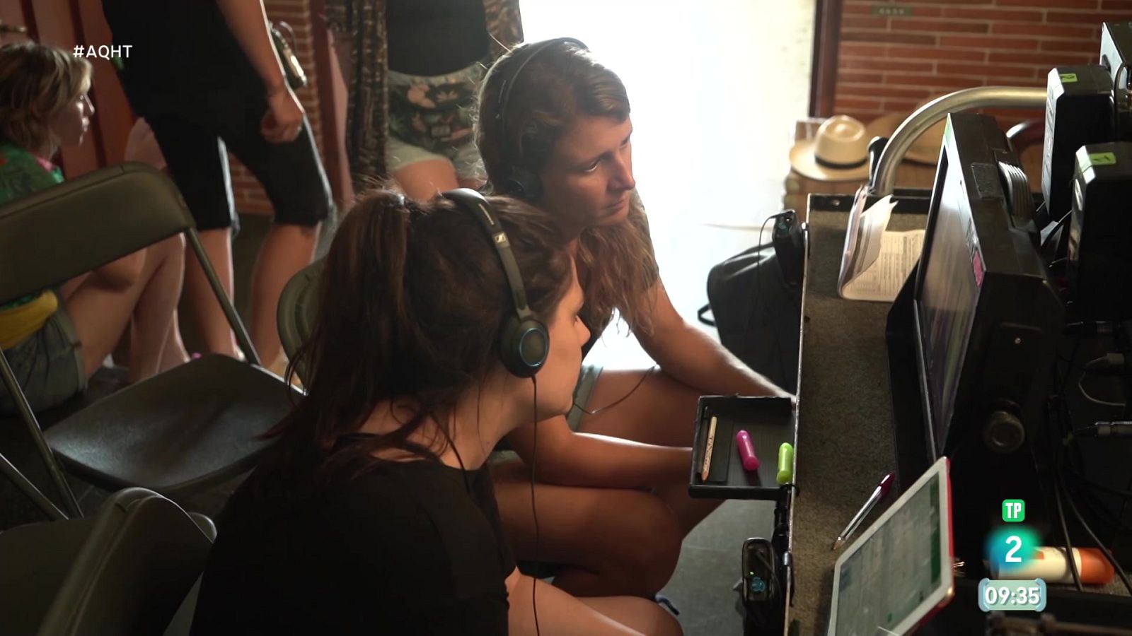 Trabajadoras de cine - Aquí hay trabajo | Ver