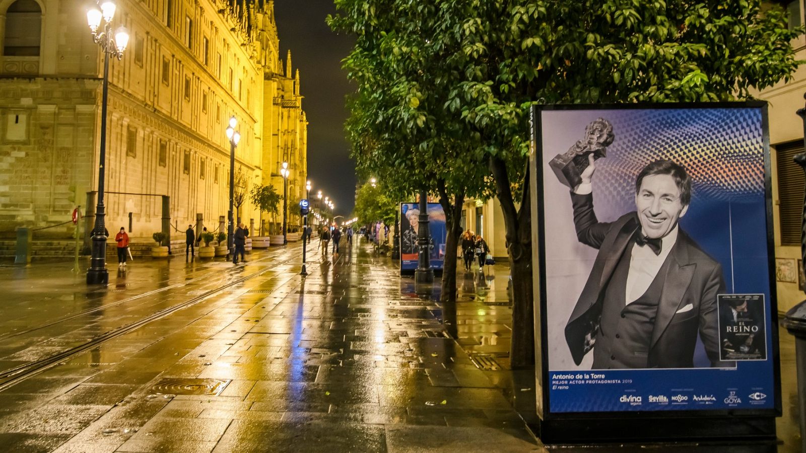 Sevilla se engalana para los Goya - Informativo 24h | Ver