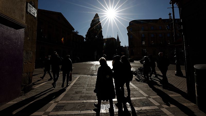 Cielos poco nubosos y heladas en el norte y este del país