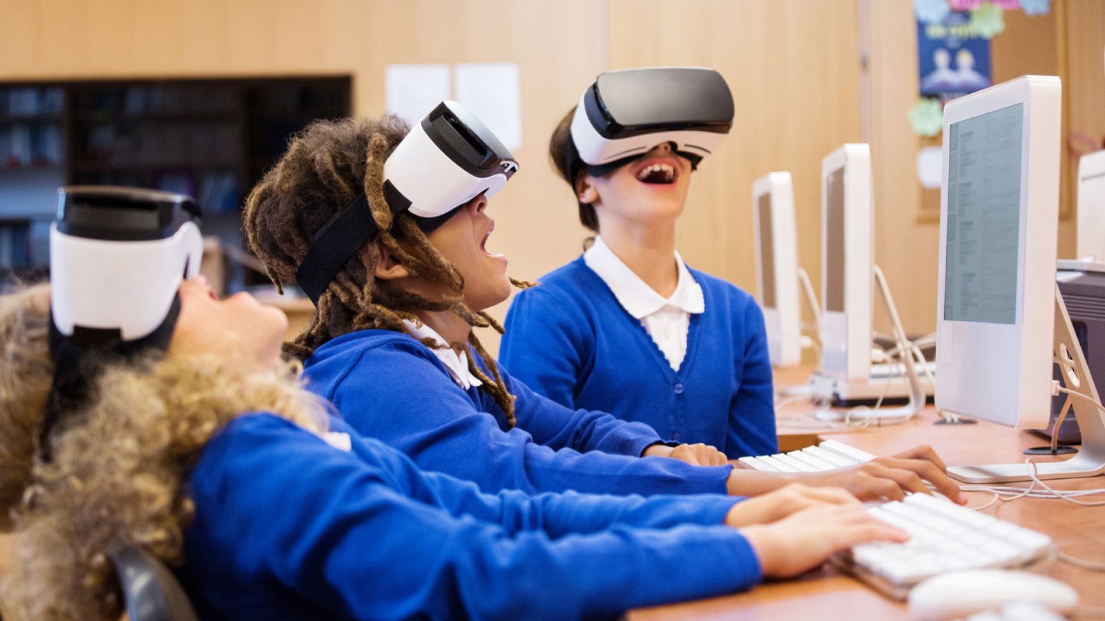 La aventura del saber - Reportaje sobre la feria SIMO Educación 2022 - Ver ahora