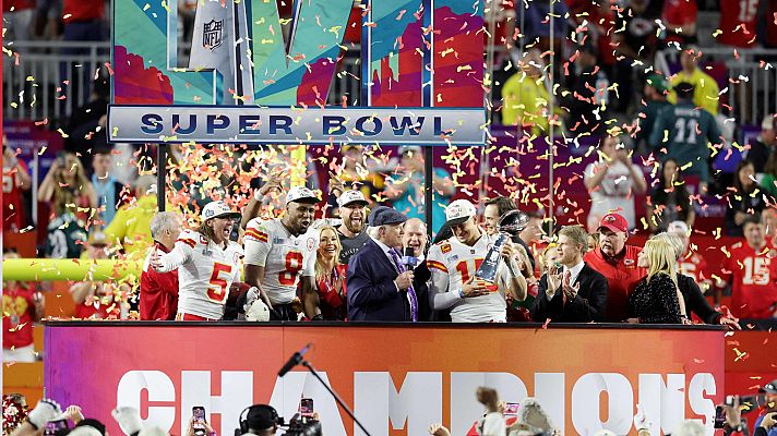 Telediario 1 - Los Chiefs ganan a los Eagles y suman su tercera Super Bowl