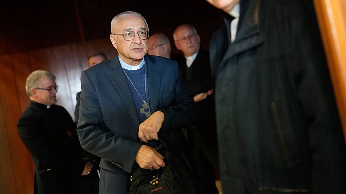 Telediario 2 - Unos 5.000 menores fueron víctimas de abuso en la Iglesia portuguesa