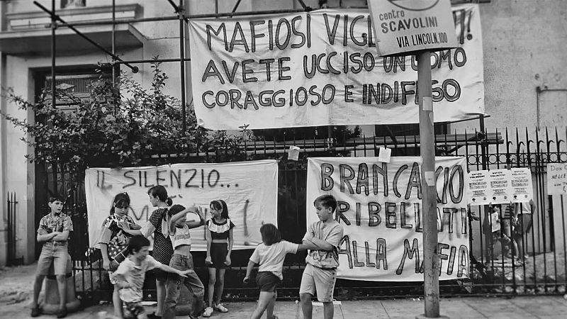 Documentos TV - La mafia no mata en domingo - Ver ahora