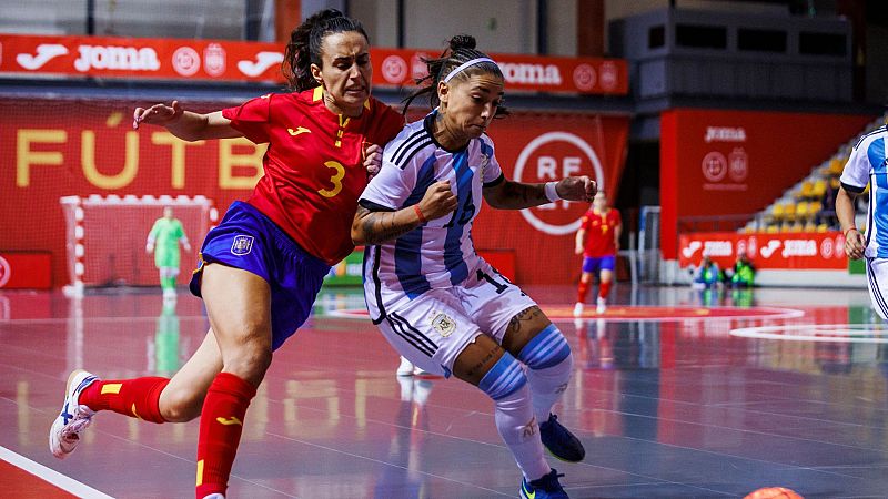 F�tbol sala | Espa�a gana a Argentina con sufrimiento | Ver