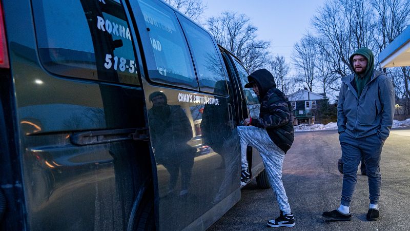 Nueva York envía migrantes a Canadá