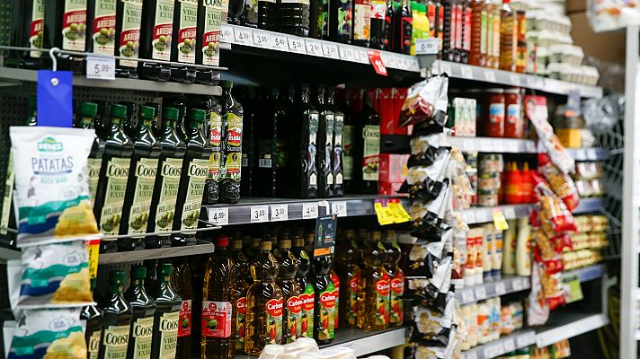 Telediario 1 - Podemos propone bonificar un 14,4% el precio de la cesta básica de alimentación