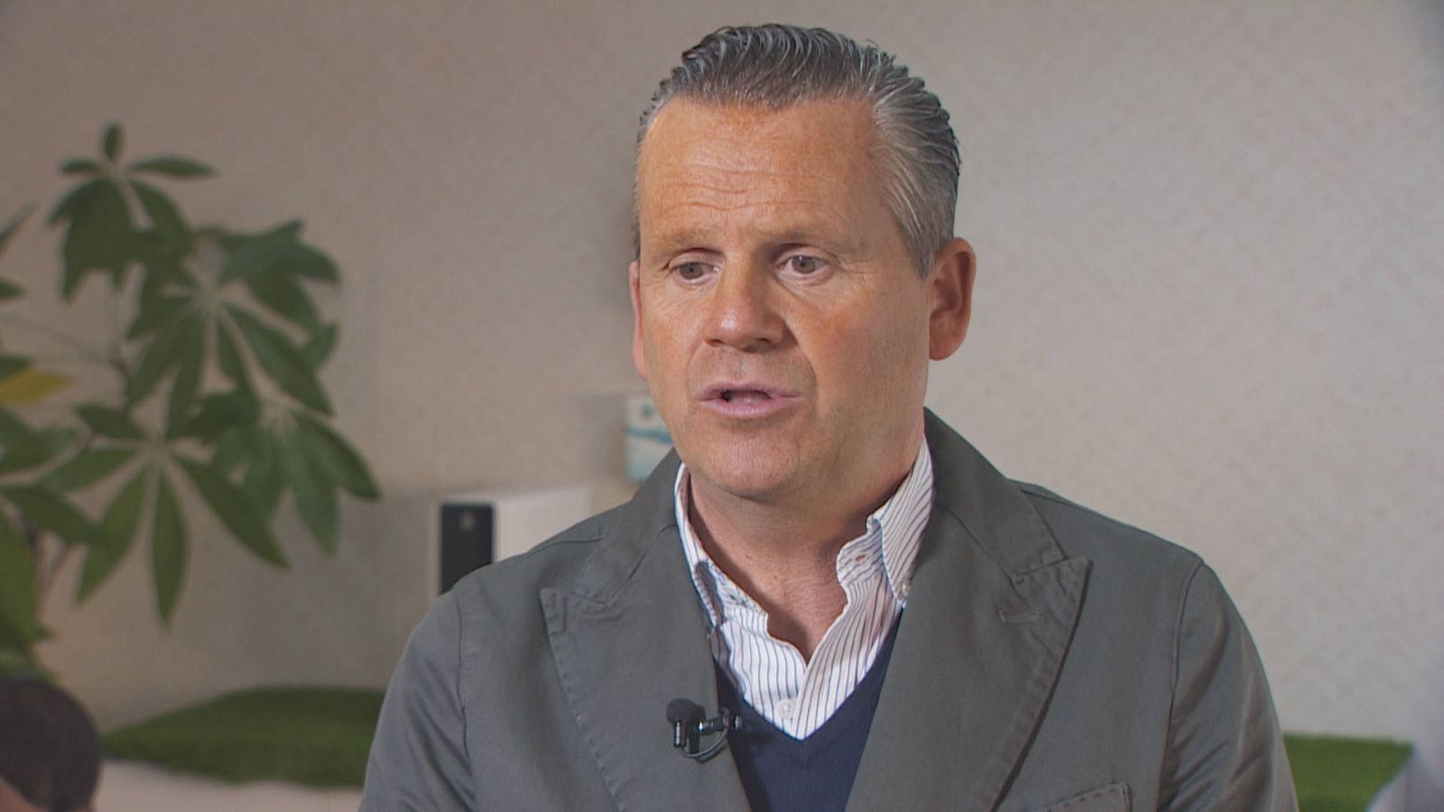 Muñiz Fernández, sobre Enríquez Negreira: "En el colectivo arbitral estamos indignados de ese doble juego" -- Ver ahora