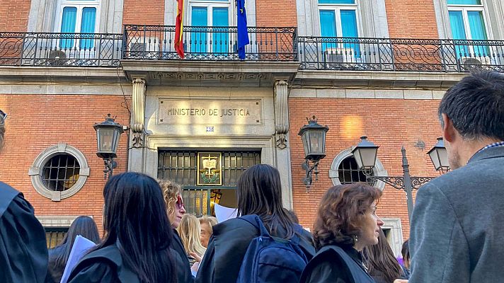 La hora de La 1 - La huelga de los letrados de Justicia