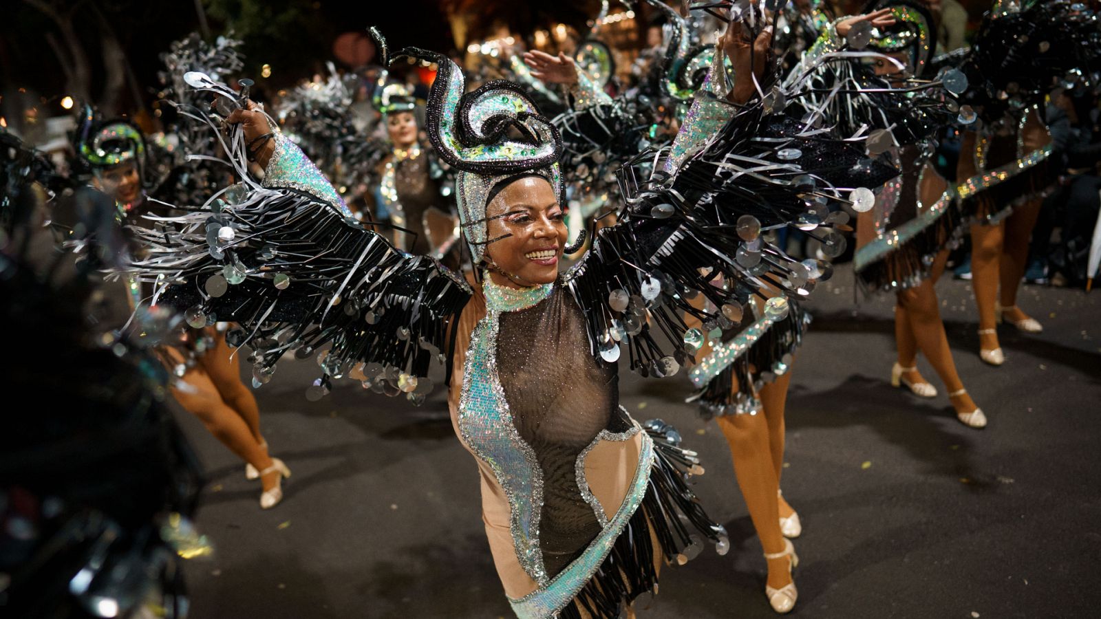 La España de carnaval exprime la última jornada de su fin de semana