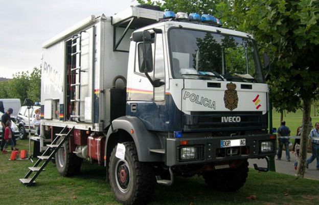  - Los especialistas de la Policía