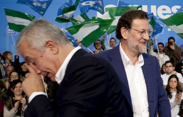  - Rajoy acusa al Gobierno de padecer un "déficit de credibilidad insuperable"