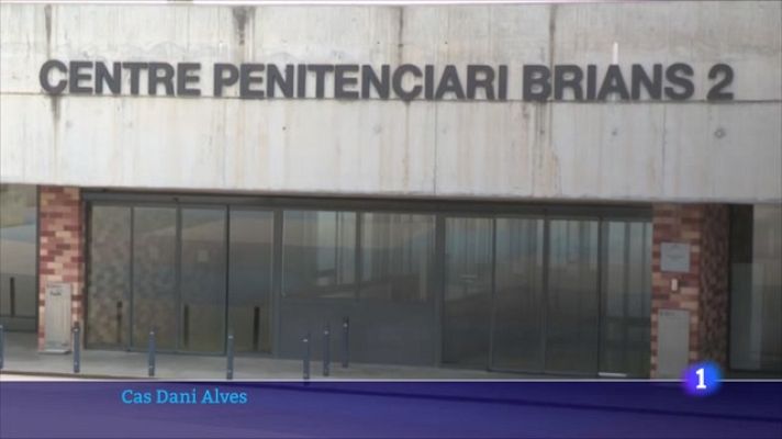 L'Informatiu - El futbolista Dani Alves continuarà a la presó