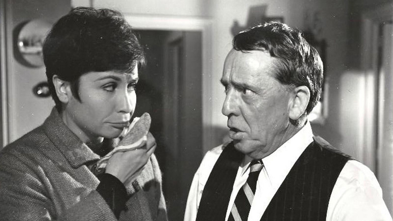 ¿Qué hacemos con los hijos? | Ver películas gratis en RTVE Play - Cine de siempre | Ver película