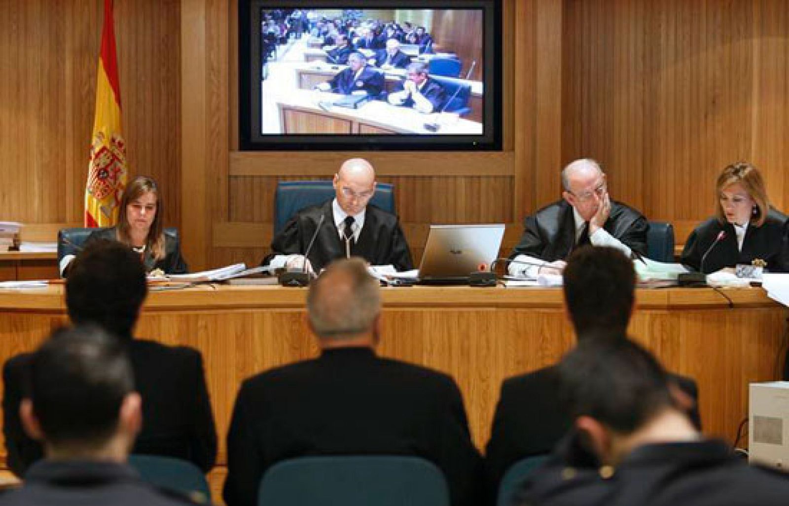 Comienza el juicio civil del Yak-42 | Ver