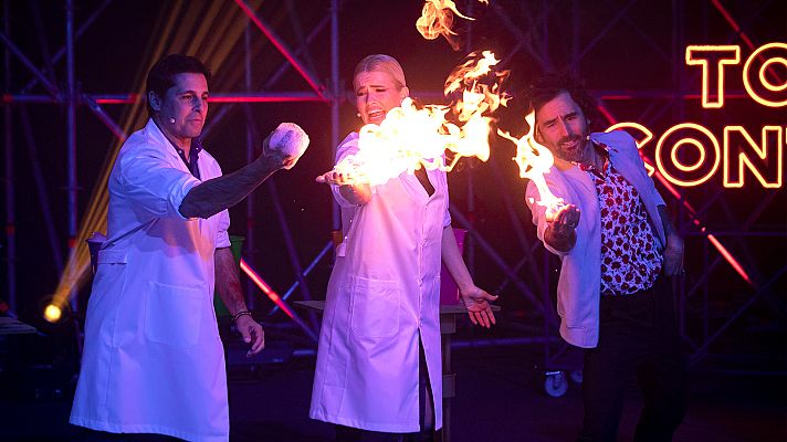 Todos contra 1 - La espuma secreta para tocar el fuego sin quemarse