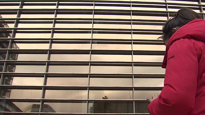 Telediario 2 - El sexismo de las 'azafatas de imagen'