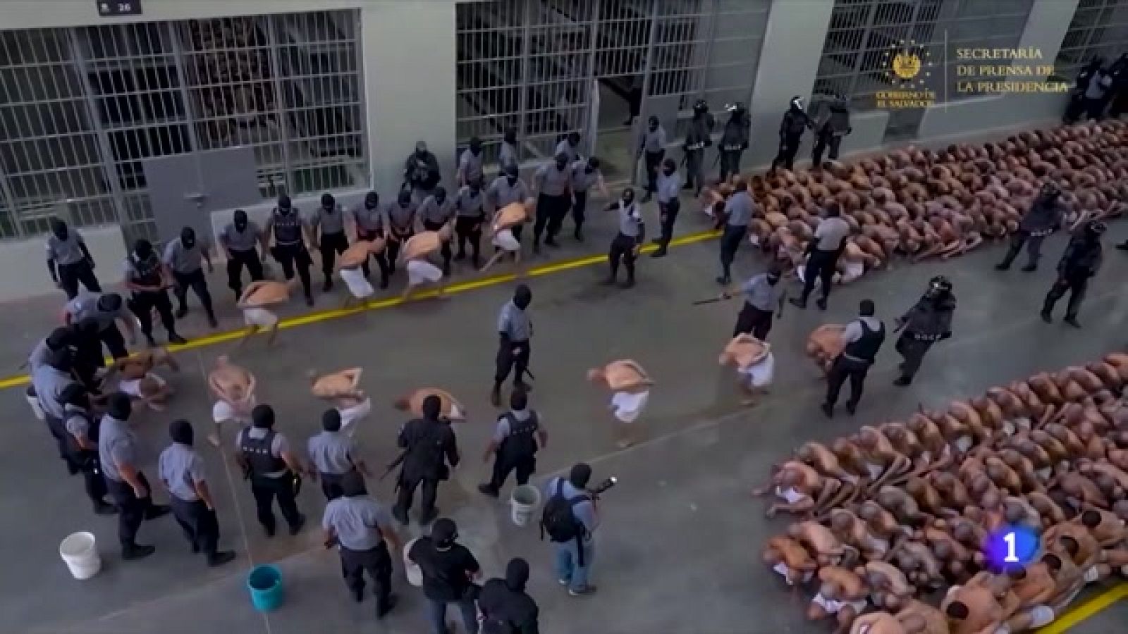 Macrocárcel en El Salvador contra la violencia de las maras -Ver ahora