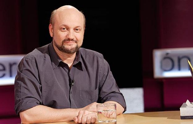 Versión española - Luna de Avellaneda