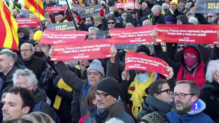 L'Informatiu - La faceta política del Mobile