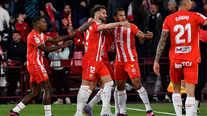 Resúmenes de LaLiga - Almería - Barcelona: resumen del partido, 23ª jornada