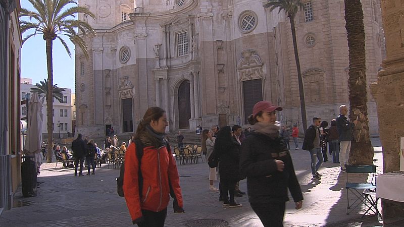 Puente del 28F en Cádiz - Ver ahora