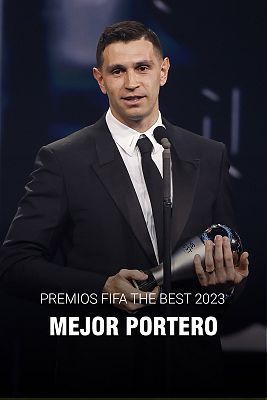  - El 'Dibu' Martínez, mejor portero del año 2022 por delante de Courtois