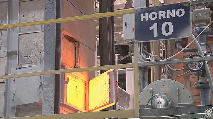 L'informatiu - Comunitat Valenciana - Com es fa un taulell? De l'argila al punt de venda