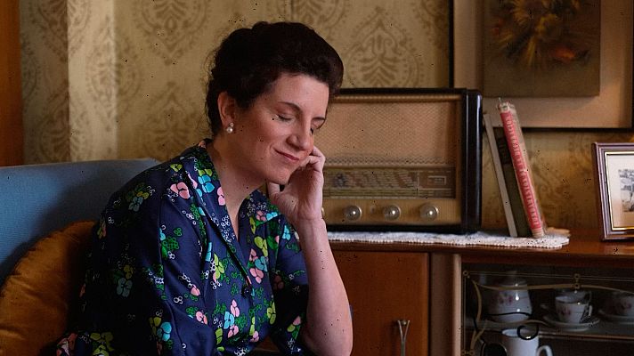 Documaster - Elena Francis, la primera influencer / Estreno, miércoles 8