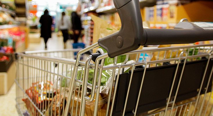 Hablando claro - Eduardo Moyano, experto en cadena alimentaria: "Vamos a tener una inflación en torno al 8 % unos meses más"