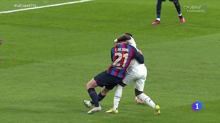 Copa del Rey - Vinicius vio una polémica amarilla y se jugó la segunda