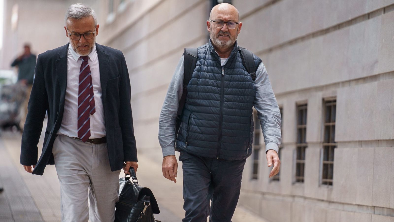 La jueza cree que Fuentes usó un club de fútbol como tapadera y su abogado lo niega: "Sería un blanqueador estúpido"