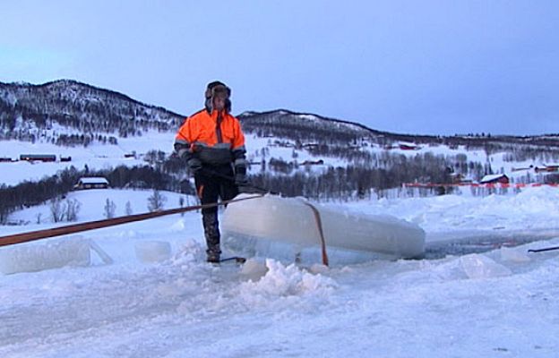 La 2 Noticias - Orquesta de hielo