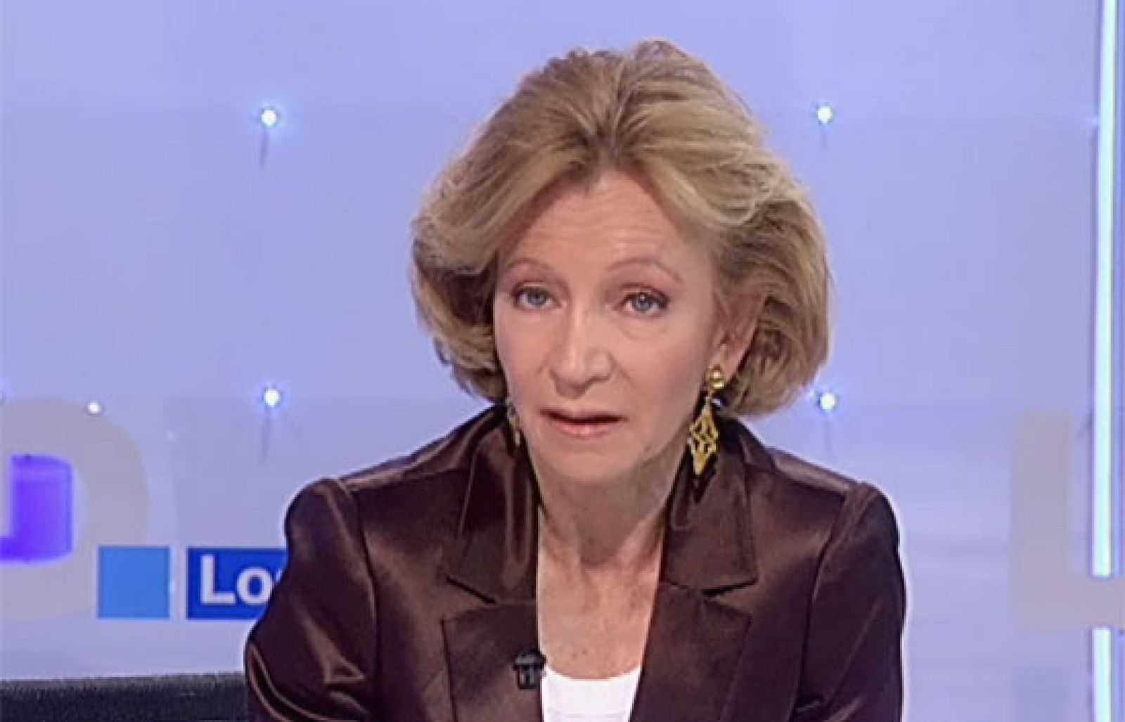 Desayunos - Elena Salgado explica el por qué muchos pensionistas han cobrado menos en enero - Los desayunos | Ver