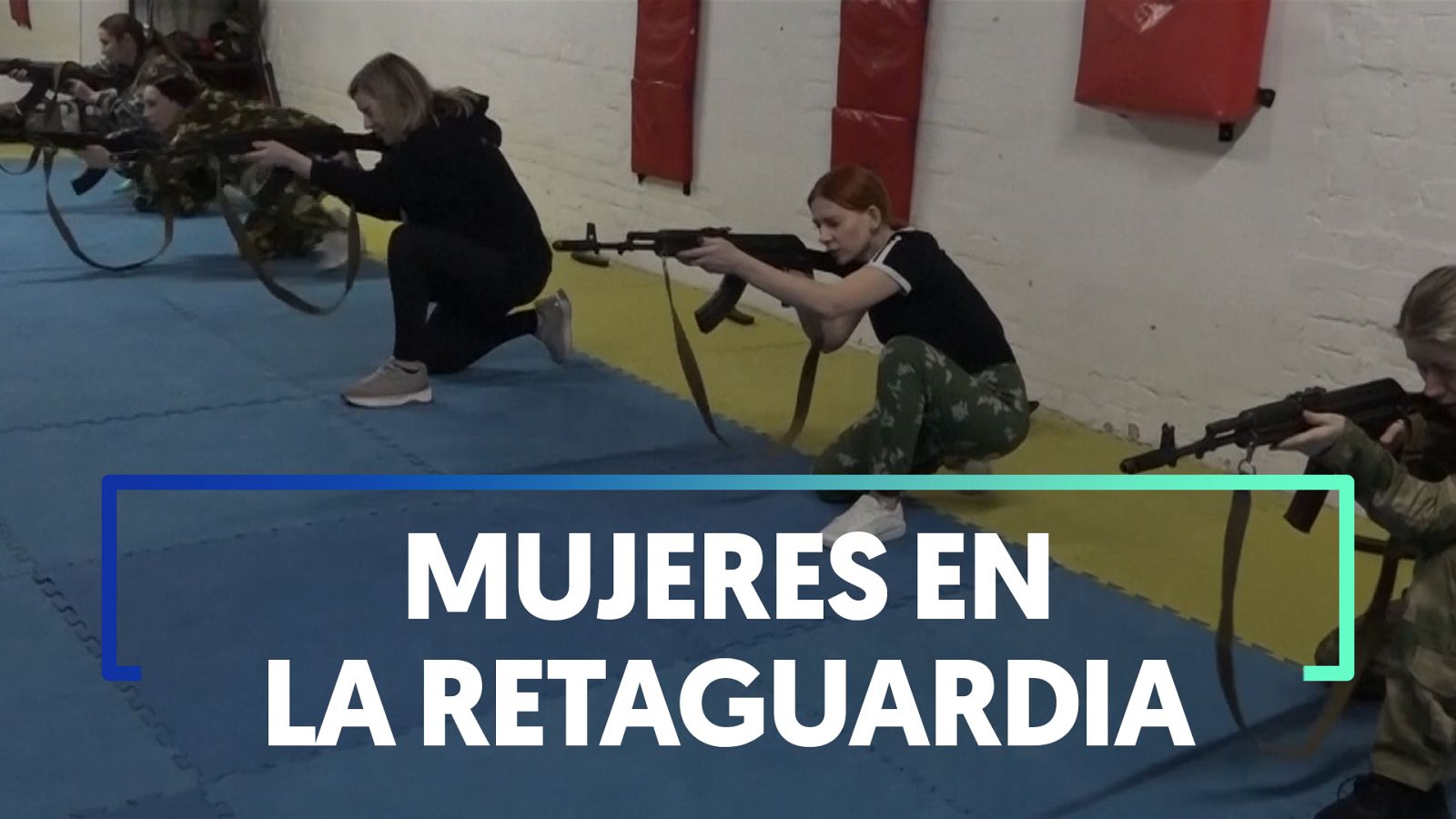 Las mujeres rusas se preparan para el combate en la retaguardia - Modo Digital | Ver