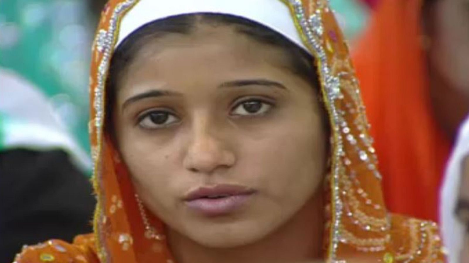 Arxiu TVE Catalunya - Els nous catalans - Dones peruanes, Càritas, Prisba, la festa Baixaki dels Singh