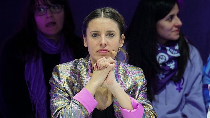 Informativo 24h - Montero (Podemos) destaca el "orgullo" del movimiento feminismo en España: "No vamos a dar ni un solo paso atrás"