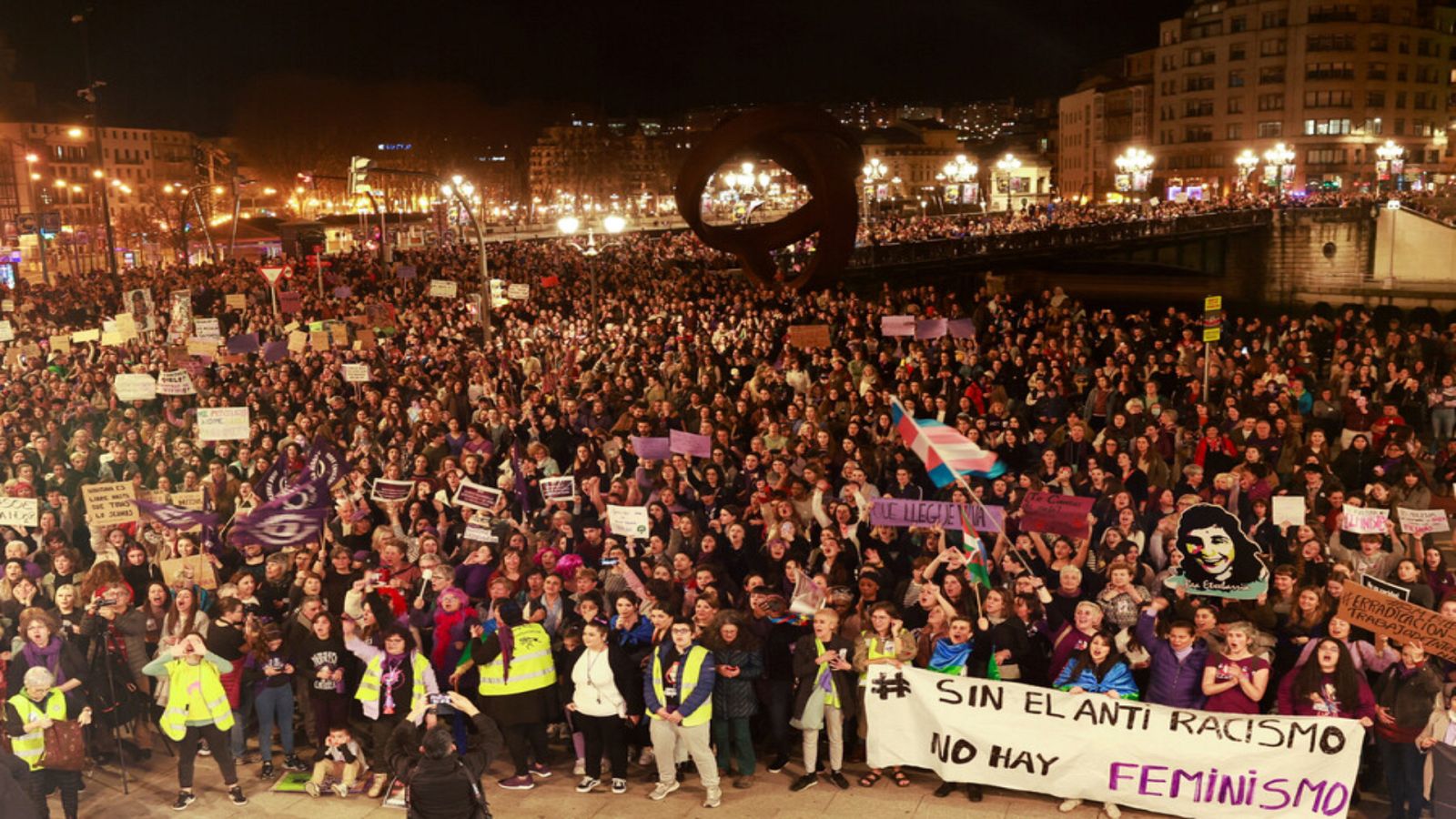 Telediario 2 en cuatro minutos - 08/03/23 - Ver ahora