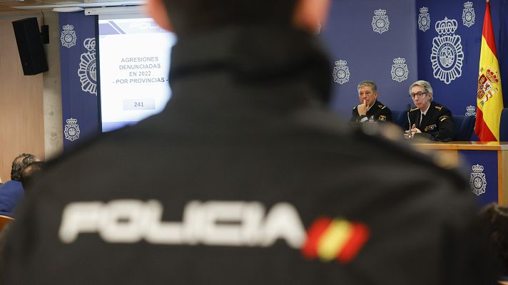 Telediario 2 - Grooming, el ciberdelito que realizan muchos pedófilos en las redes