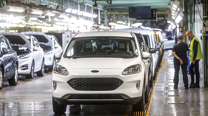 Telediario 1 - Ford plantea un ERE para 1.100 trabajores en Valencia