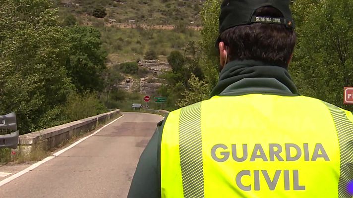 Telediario Fin de Semana - Un juzgado investiga a una veintena de personas por presuntos amaños en la Guardia Civil