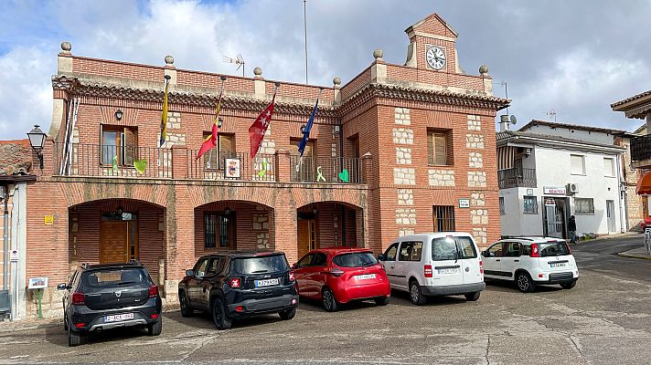 Telediario Fin de Semana - Valdepiélagos, un pueblo sin partidos