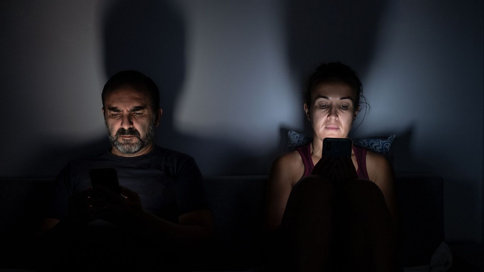 Divorciados bajo el mismo techo: las familias están cada vez más endeudadas y no pueden divorciarse - Ver ahora