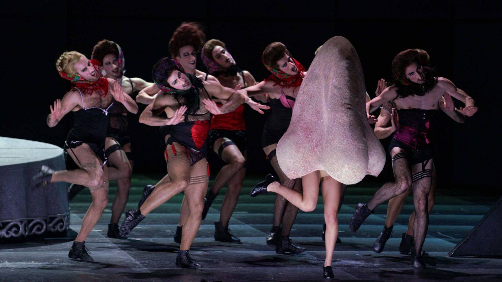 La primera obra de Shostakóvich 'La nariz' se estrena esta noche en el Teatro Real