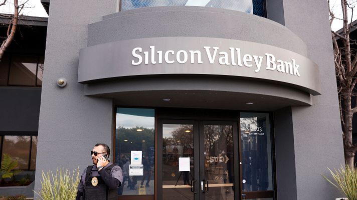 Telediario 2 - ¿Podría ocurrir el colapso del Silicon Valley Bank en España?