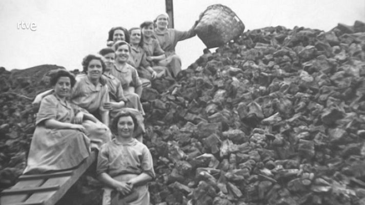 RTVE Igualdad - Una exposición que recupera la presencia de las mujeres en la minería