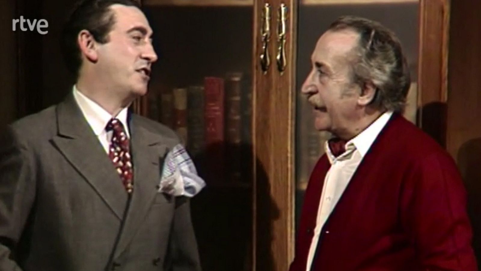 Lecciones de tocador - El huérfano - Lecciones de tocador | Ver