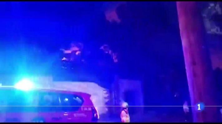 L'Informatiu - Tornen a casa els veïns afectats per l'incendi de Calafell